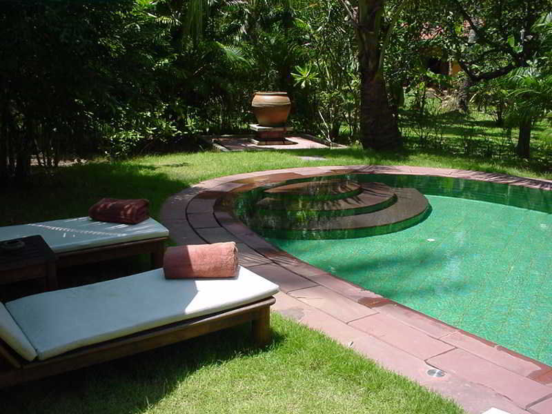 Pool
 di Baan Mai Cottages And Restaurant