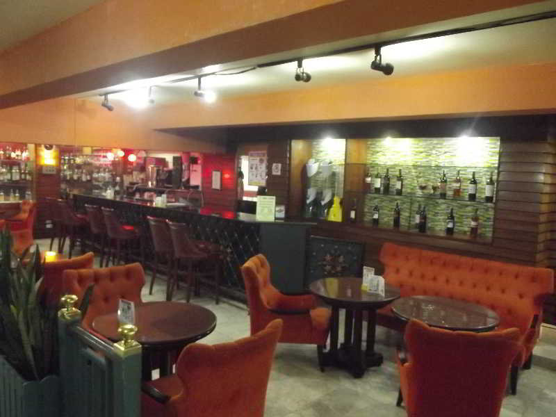 Bar
 di First Hotel Bangkok