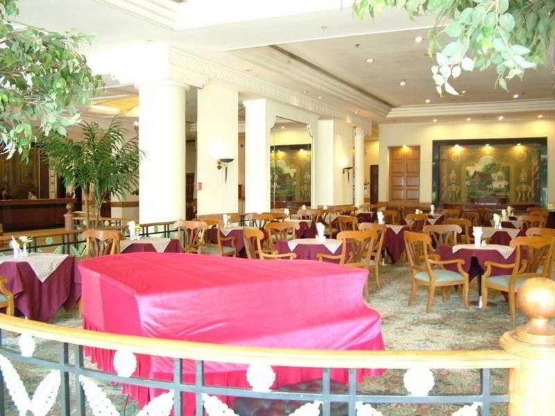Restaurant
 di Royal Park View Hotel