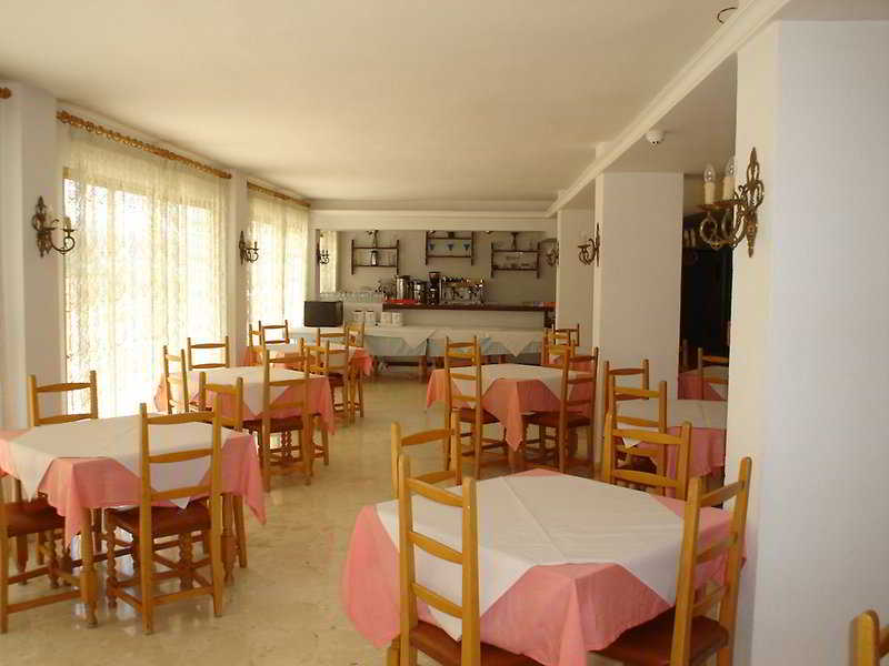 Restaurant
Restaurant
di Sundays Beach