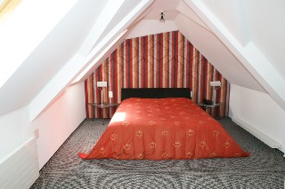 Room
Room
di Engel Swiss Quality Hotel