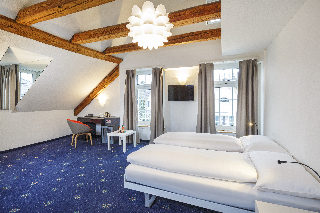 Room
Room
di Claridge Swiss Quality Hotel