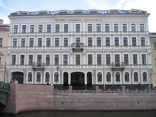 General view
General view
di Kempinski Moika 22