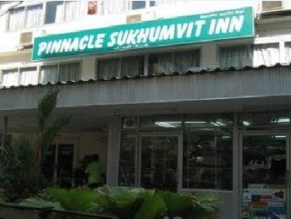 General view
 di Pinnacle Sukhumvit Inn