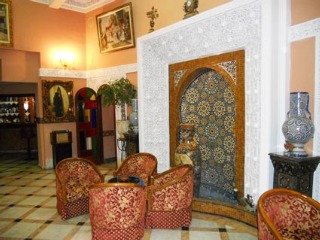 Lobby
Lobby
di Transatlantique