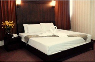 Room
Room
di Tipchang Lampang Hotel