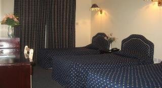 Room
Room
di Rush Inn