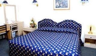 Room
Room
di Rush Inn