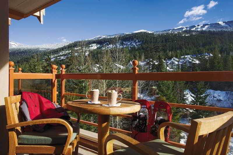 Terrace
 di Four Seasons Resort and Residences Whistler