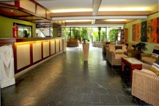 Lobby
 di Bay Village Tropical Retreat & Apartments