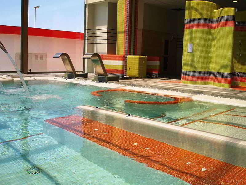 Pool
Pool
di Hotel Spa Torre Pacheco