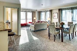 Room
Room
di Heritage Auckland