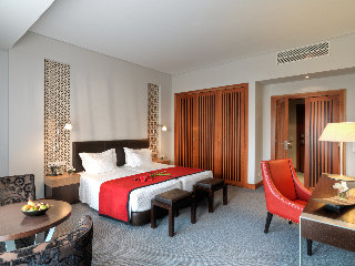 Room
Room
di Vivamarinha Hotel & Suites