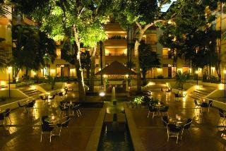 Terrace
 di Palm Garden Hotel IOI Resort