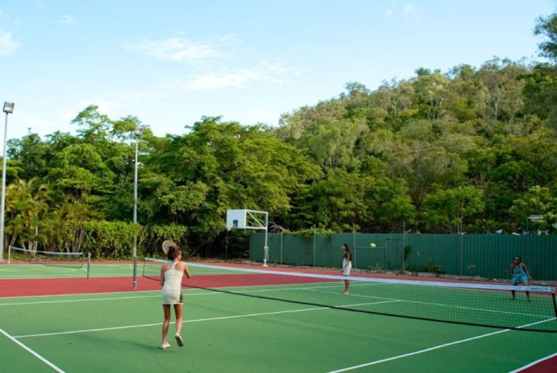 Sports and Entertainment
 di BreakFree Long Island Resort