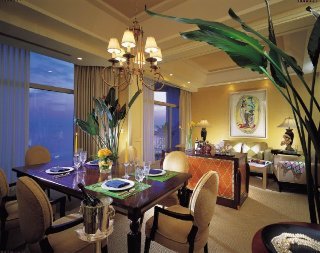 Room
Room
di Paradise Busan