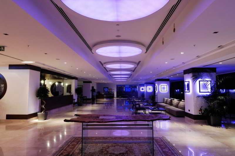 Lobby
Lobby
di Malpas