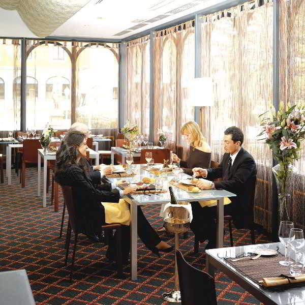 General view
General view
di Villa Porro Pirelli