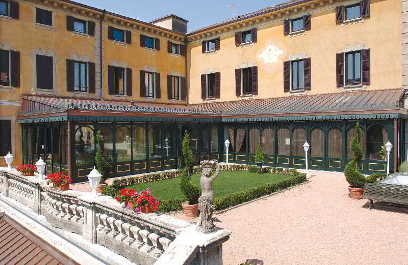 General view
General view
di Villa Porro Pirelli