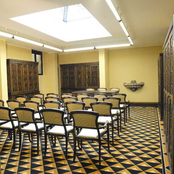 Conferences
Conferences
di Villa Porro Pirelli