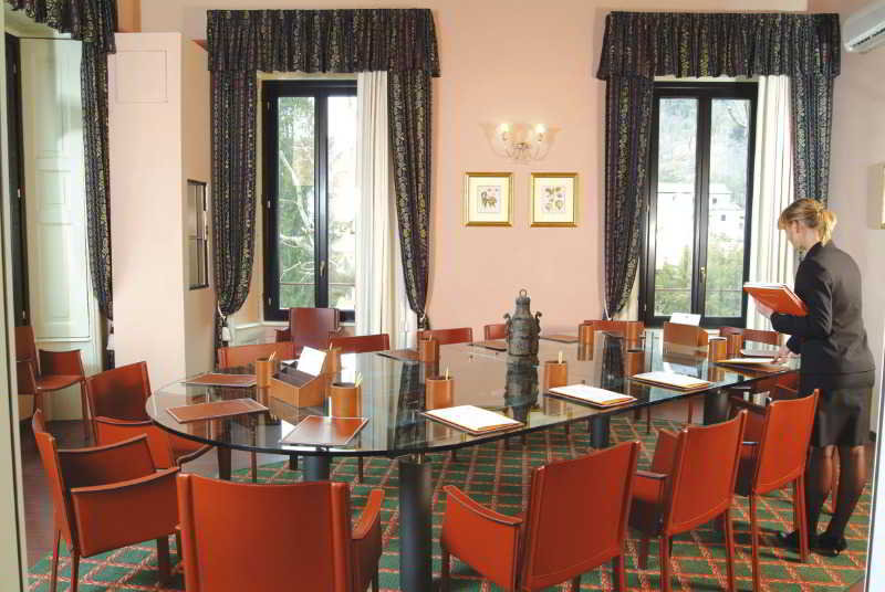 Conferences
Conferences
di Villa Porro Pirelli