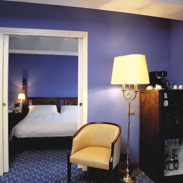 Room
Room
di Villa Porro Pirelli