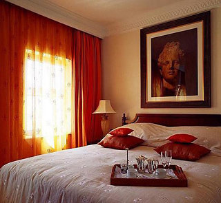 Room
Room
di InterContinental Aphrodite Hills Resort