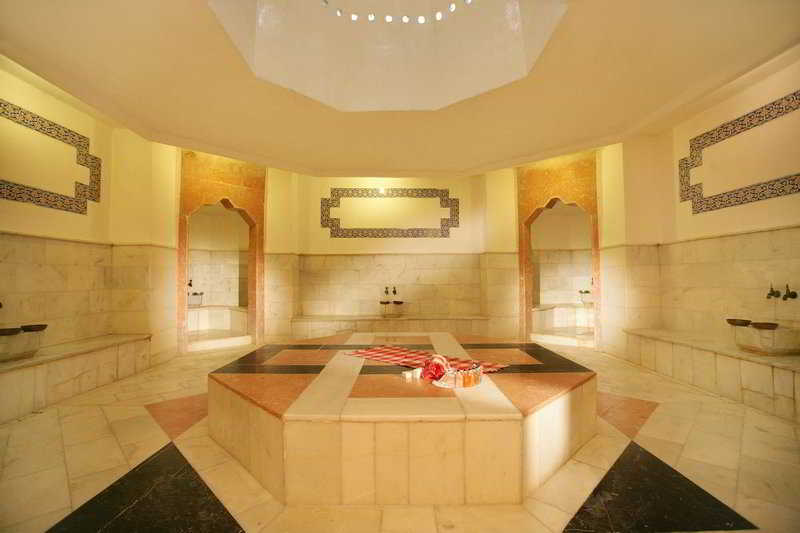 Sports and Entertainment
Sports and Entertainment
di Kilikya Resort Camyuva