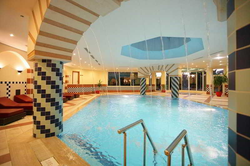 Pool
Pool
di Kilikya Resort Camyuva