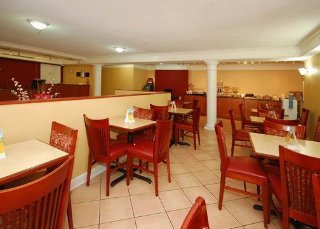 Restaurant
 di Quality Inn & Suites Airpot Clt