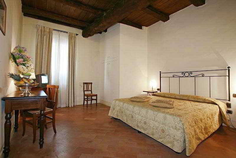 Room
Room
di Antica Dimora Alla Rocca