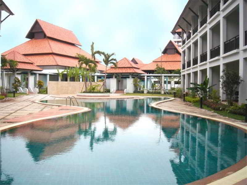 Pool
 di Green Lake Resort Chiang Mai