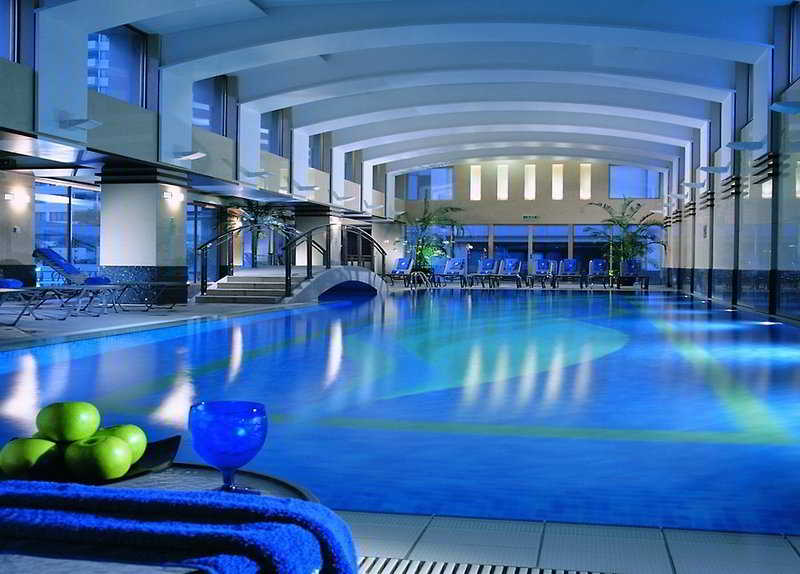 Pool
 di The Portman Ritz-Carlton