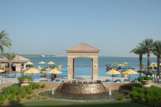 Pool
 di Al Raha Beach
