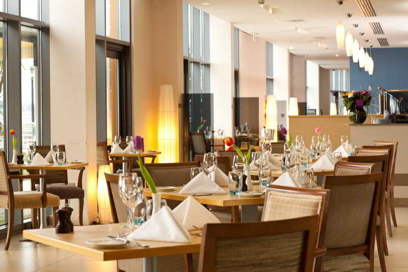 Restaurant
Restaurant
di Radisson BLU Waterfront Hotel