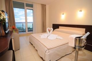 Room
Room
di Splendid