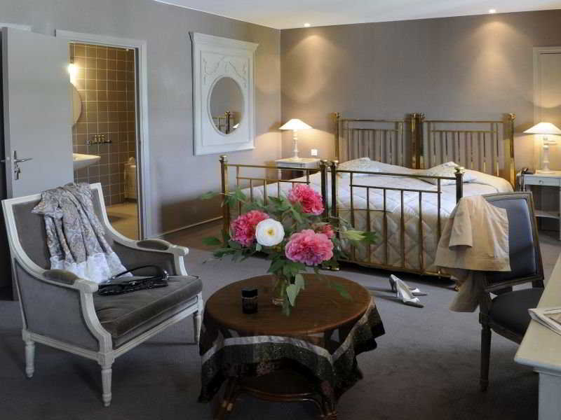 Room
Room
di Splendid