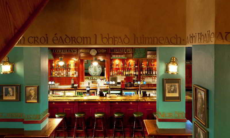 Bar
 di Le Royal Meridien Abu Dhabi