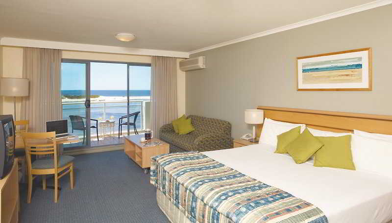 Room
 di Oaks Waterfront Resort