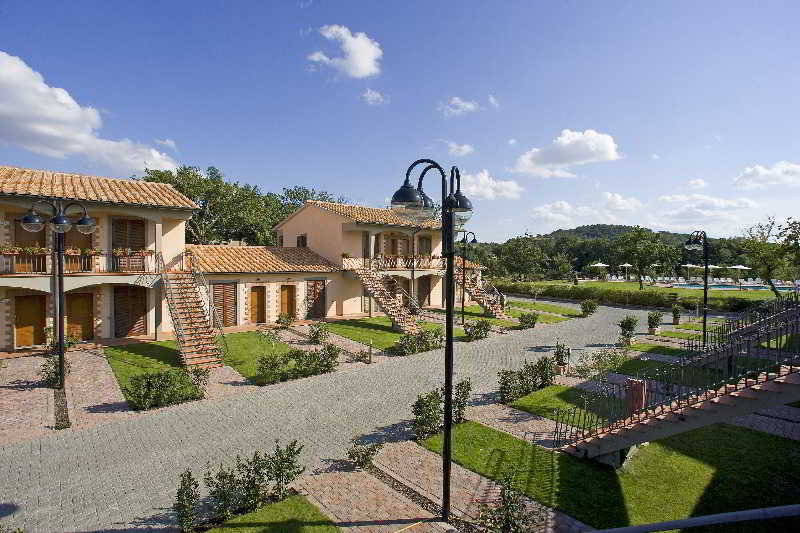 General view
General view
di Relais Villaggio Le Querce