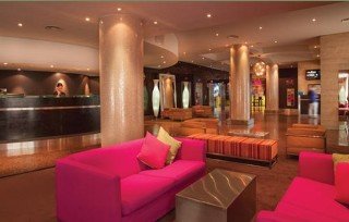 Lobby
 di Vibe Hotel Sydney