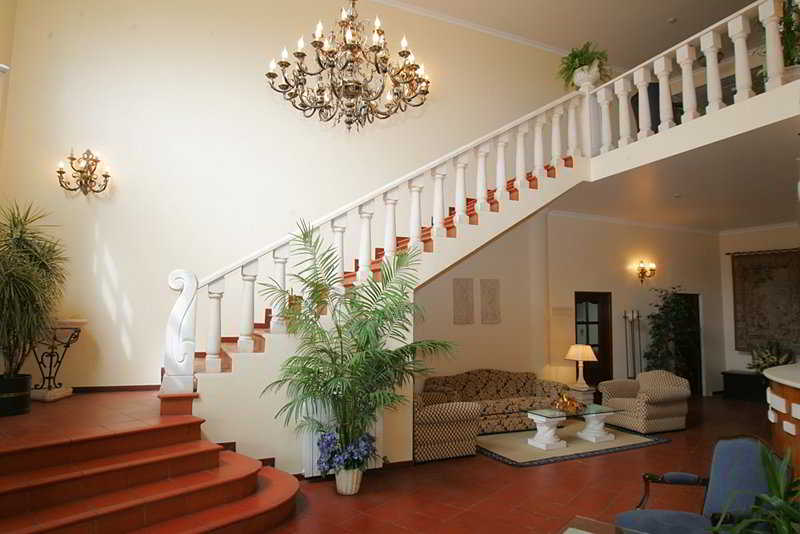 Lobby
Lobby
di Pico da Urze