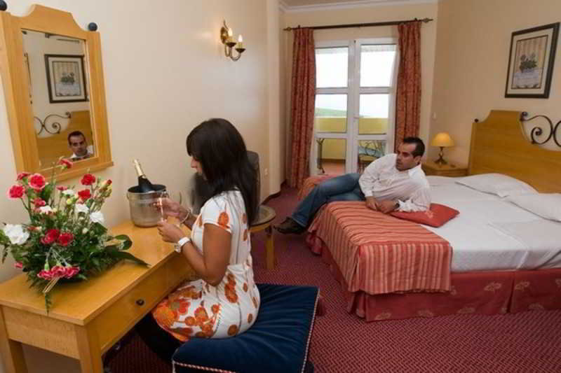 Room
Room
di Pico da Urze