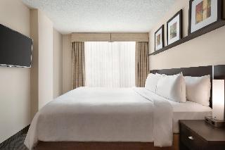 Room
 di Embassy Suites Hotel Montreal