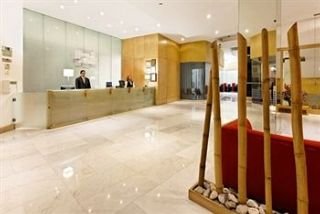 Lobby
 di Holiday Inn Express Hotel & Suites WTC