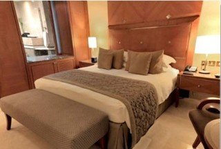 Room
Room
di Al Ain Rotana