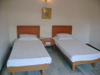 Room
Room
di Abad Metro