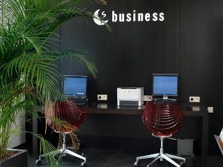 Lobby
Lobby
di As Porta de Barcelona