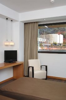 Room
Room
di As Porta de Barcelona