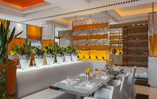 General view
General view
di Four Points by Sheraton Downtown Dubai